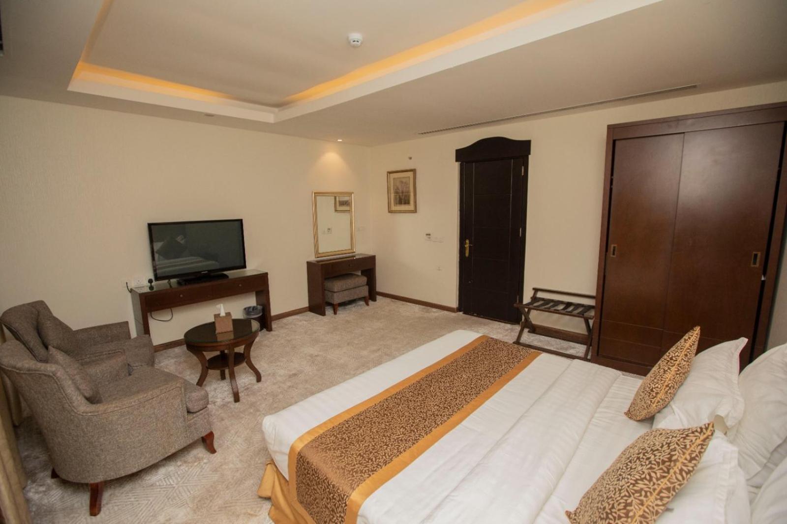 Sanam - Aparthotel 3*